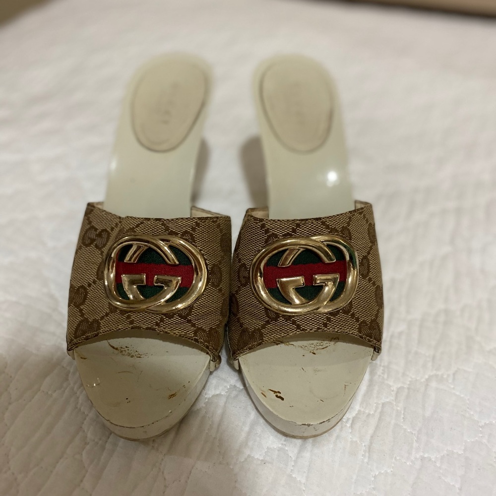 Gucci Sandals/Heels